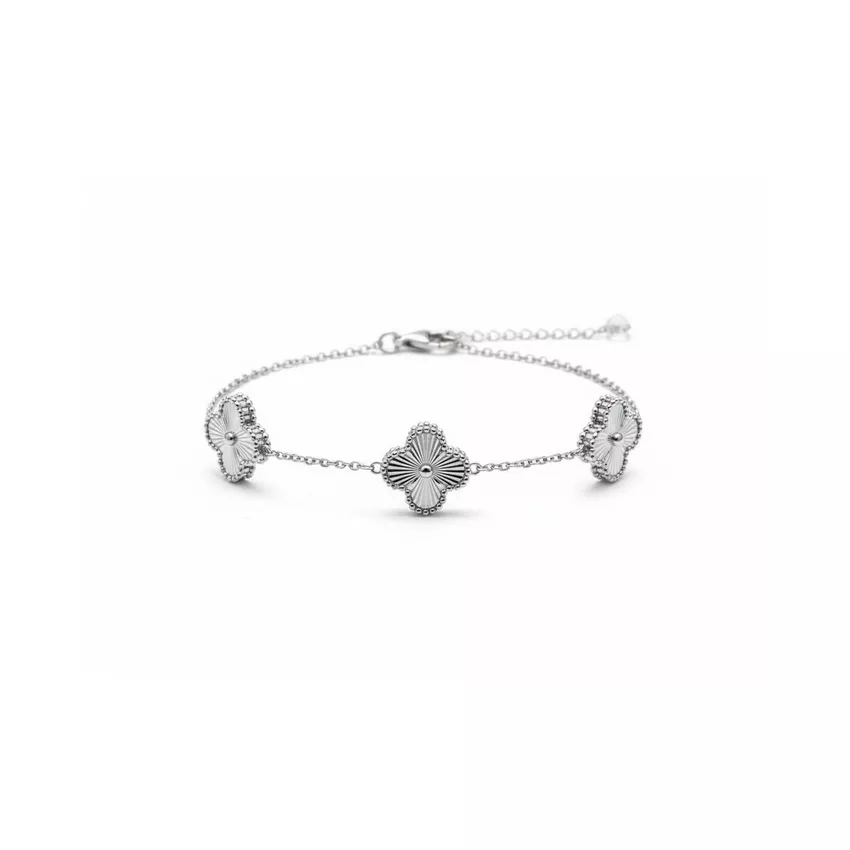 دستبند نقره ونکلیف تراش سه گل